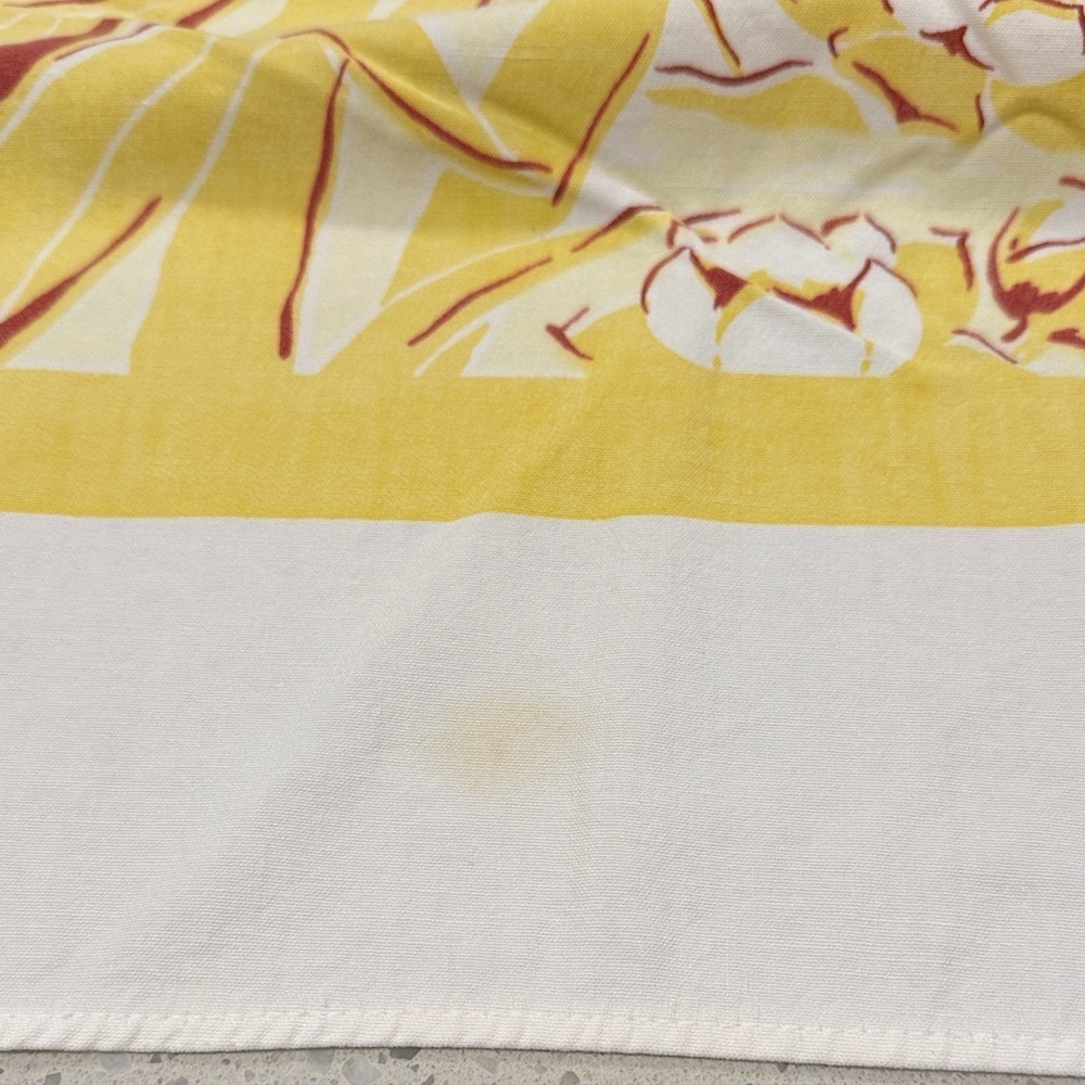 Vintage Floral Yellow, rust red and White Tablecloth - Picture 8 of 11